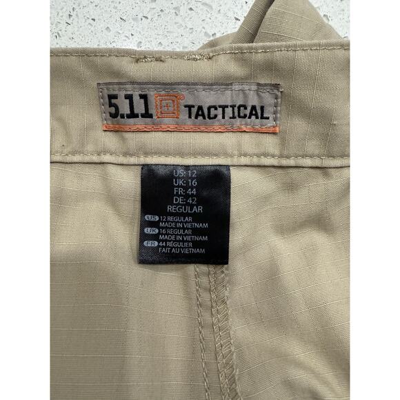 5.11 Tactical Women’s Sz 12 Khaki Defender Cargo Cropped Pants Utility Outdoors - Picture 8 of 13